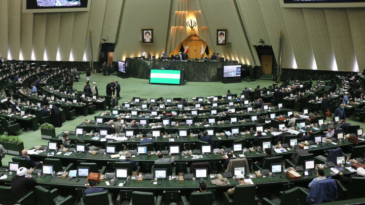 مجلس با بررسی طرح مربوط به تامین نیازهای غذایی در شرایط جنگی و بحرانی موافقت کرد