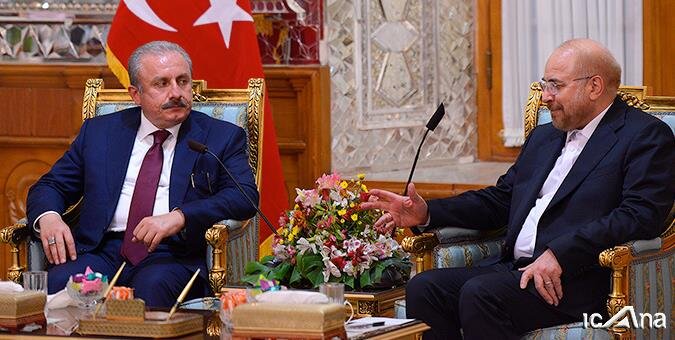 سطح روابط اقتصادی ایران و ترکیه باید افزایش یابد