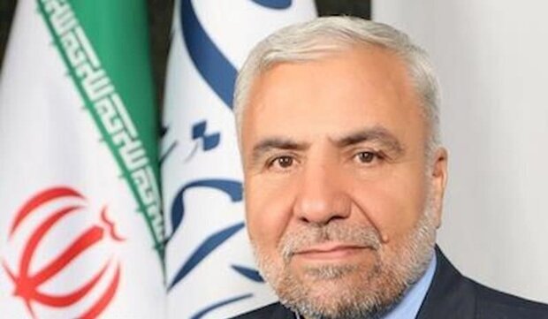 باغگلی می‌تواند در آموزش و پرورش تحول ایجاد کند/ گُل به خودی نزنیم