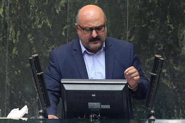 واردات برنج نتیجه ای جز مقابله با برنجکاران و کشاورزان ندارد