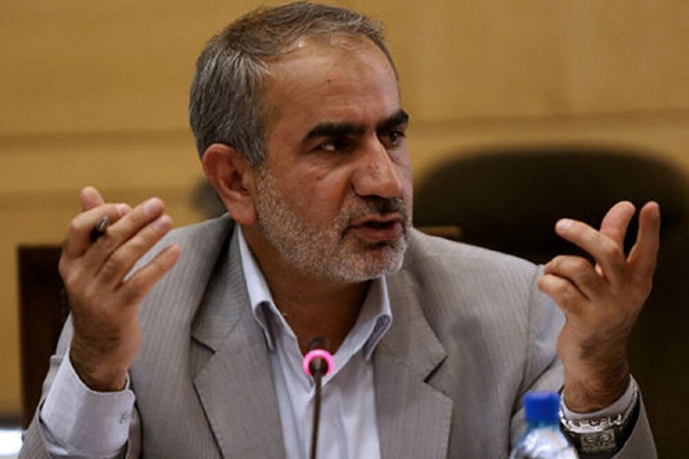 تخلف فروشگاه رفاه در عدم پرداخت مطالبات کارکنان و تولیدکنندگان