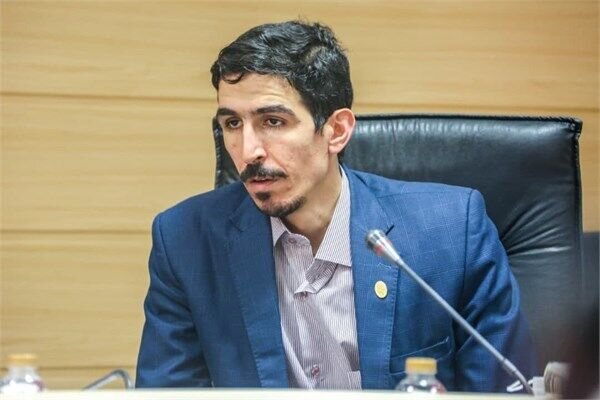 وضعیت اکتشاف چاه‌های نفتی نسبت به کشورهای منطقه قابل دفاع نیست