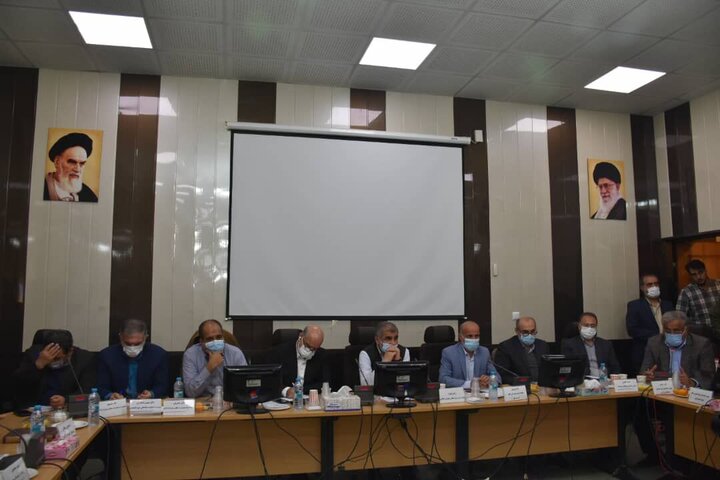 بهانه‌ای برای کار نکردن برای مردم وجود ندارد