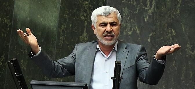 نسل جدید را بدون پشتوانه فکری و محتوایی در میدان نبرد جنگ ترکیبی، رهاکرده‌ایم