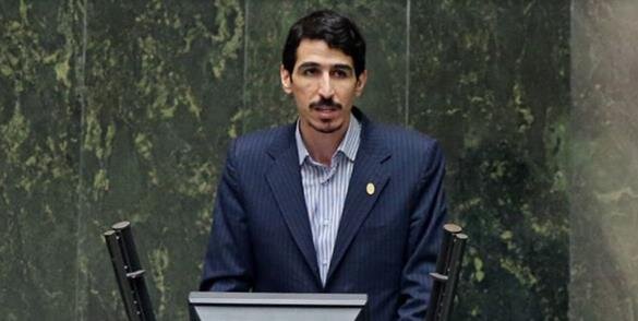 باید به دولت در روش‌های حذف ارز ترجیحی مشورت دهیم