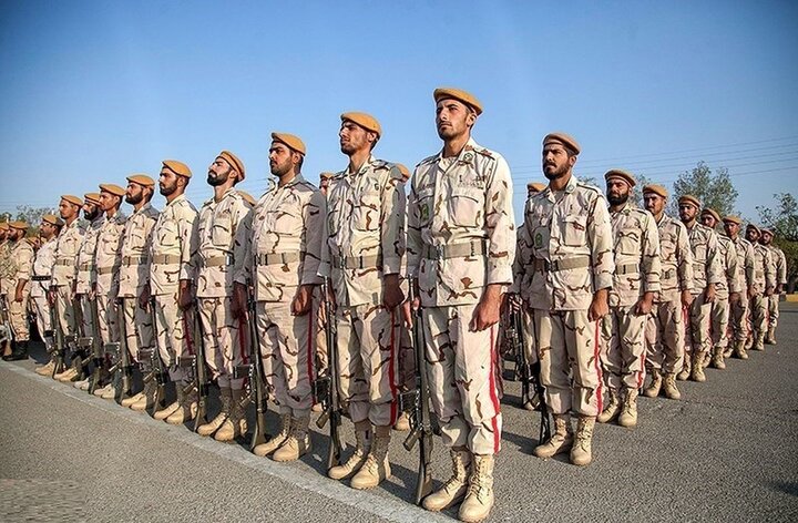 نظر مشورتی از ستاد کل نیروهای مسلح درباره معافیت سربازان متاهل گرفته نشده است