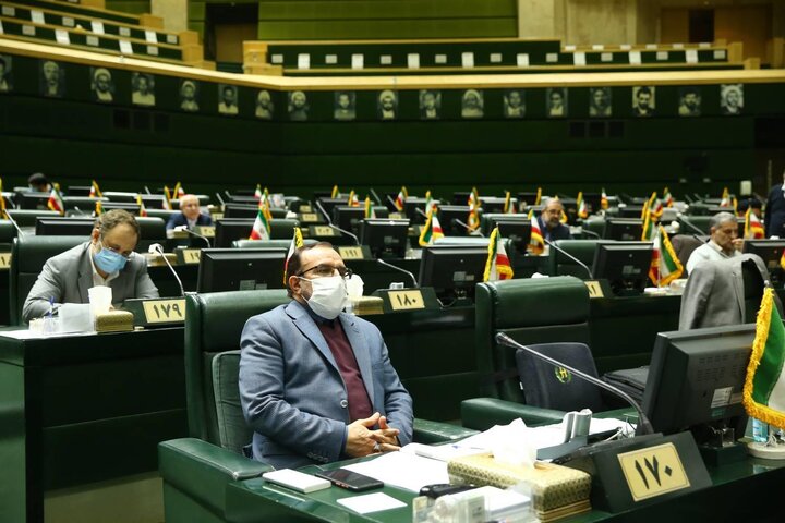 همسان سازی حقوق بازنشستگان به سرانجام می‌رسد؟ 