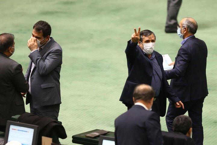 صحن علنی نوبت اول 2 اسفند