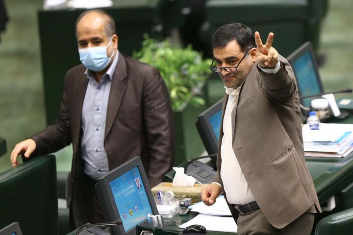 صحن علنی نوبت اول 2 اسفند