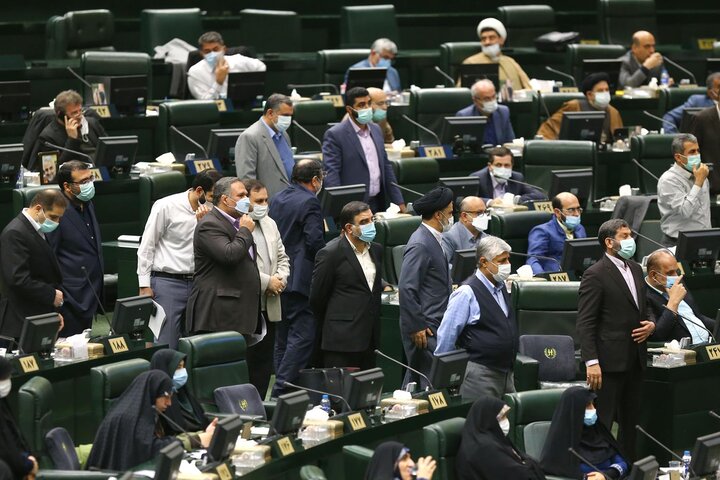 نظام بهداشت و درمان نیازمند تجدید نظر در دستورالعمل‌های حوزه بیماران صعب العلاج و نادر است