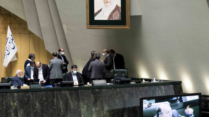 نشست علنی 3 اسفند