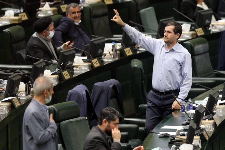 نشست علنی نوبت عصر 8 اسفند