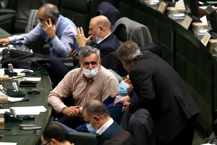 نشست علنی نوبت عصر 9 اسفند