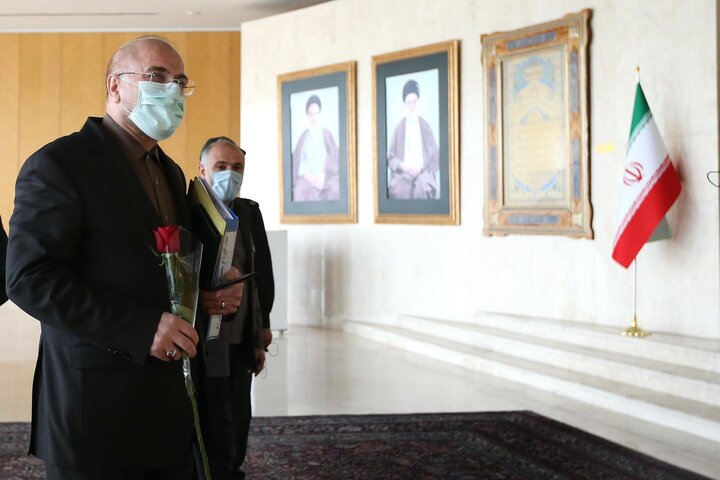 نشست علنی صبح 15 اسفند