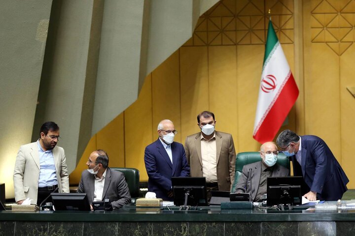 صحن علنی 17 فروردین