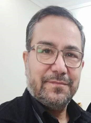 تأملی در چرایی انتخاب آیت الله خامنه ای به رهبری جمهوری اسلامی/ ایشان فردی جامع الشرایط هستند و بر عرصه های گوناگون اشراف دارند