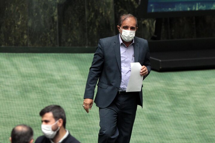 نشست علنی 18 اردیبهشت