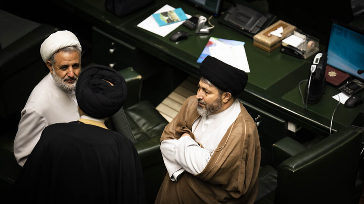 نشست علنی 21 اردیبهشت