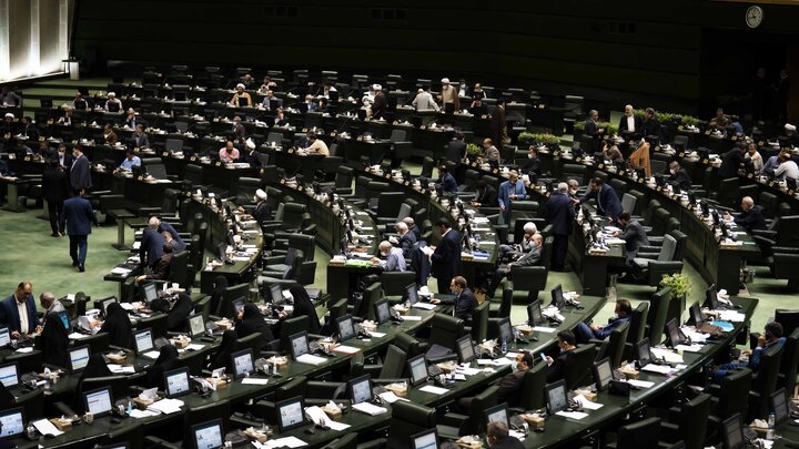 برگزاری نشست‌ فصلی هیات رئیسه و روسای کمیسیون‌های مجلس با هیات دولت