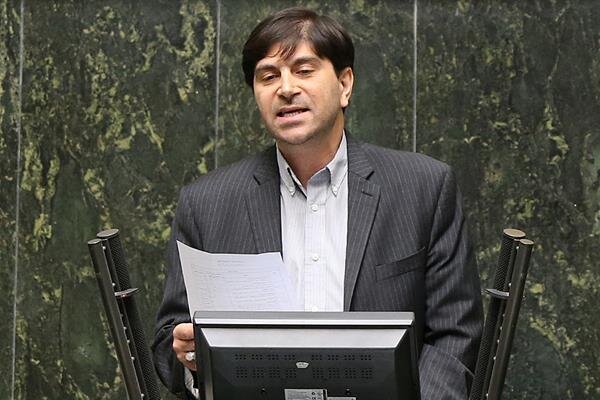  بذرپاش مدیری توانمند در جهت حل مشکلات وزارت راه و شهرسازی است