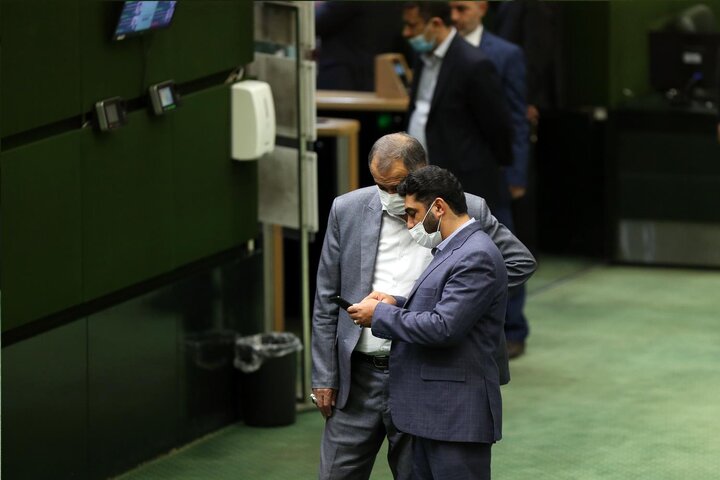 نشست علنی 1 خرداد