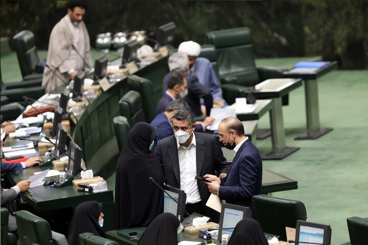 نشست علنی 1 خرداد