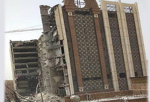 دستور وزیر کشور برای اعزام تیم کارشناسی به آبادان برای بررسی ابعاد حادثه متروپل/ منطقه آزاد اروند در شکل گیری حادثه نقش موثری دارد