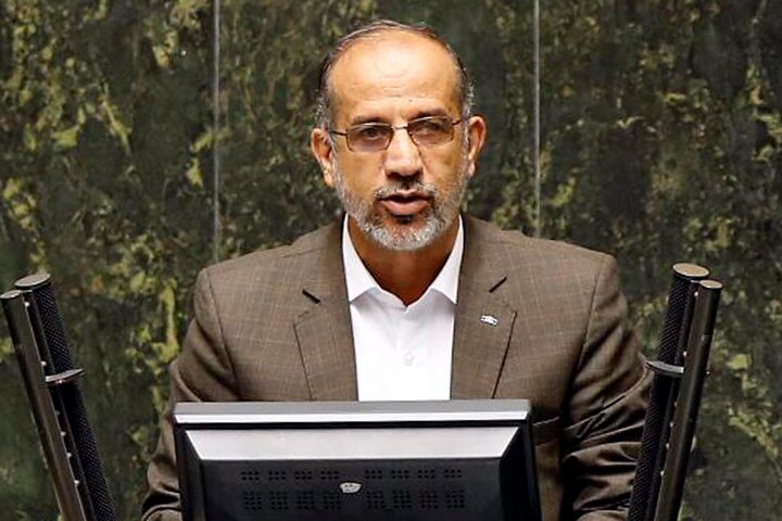 سازمان برنامه باید ماهانه ۵.۵ همت به حساب بیمه‌ها واریز کند