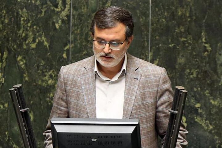 حضور مردم در ۲۲ دی‌، به معنای رضایت مردم از مسئولین نیست