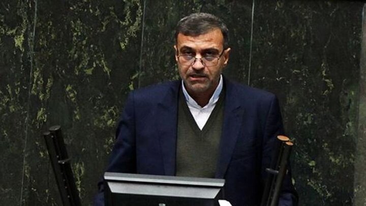 اگر مجلس قوی عمل می کرد شاهد اشک کارگران زحمتکش نبودیم