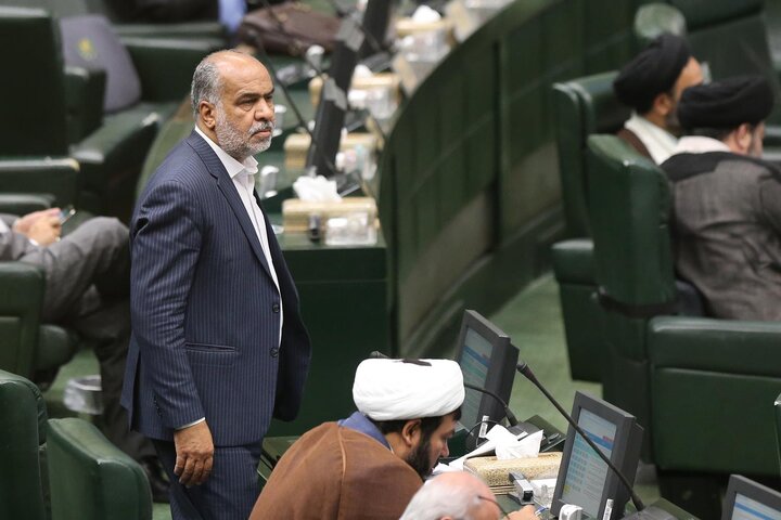 صباغیان: دولت قرارداد ایران و روسیه را برای تصویب به مجلس ارائه کند