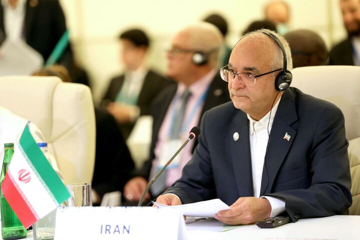 خروج آمریکا و اعمال تحریم‌های یکجانبه از برجام نمونه بارزی از تروریسم اقتصادی دولت آمریکا است