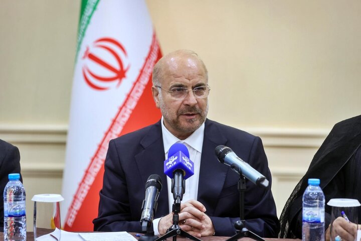 نمایندگان دوز چهارم واکسن کرونا را تزریق کنند