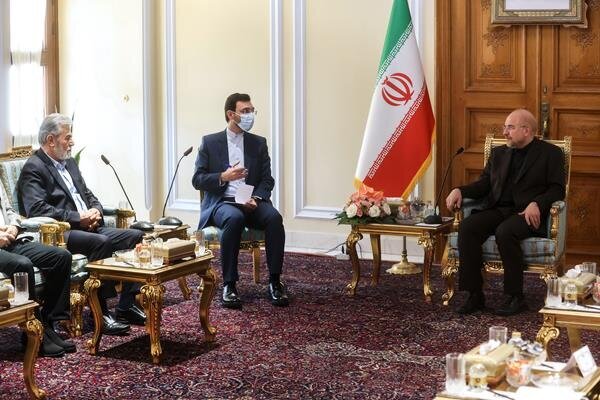 هرگاه امت‌های اسلامی بر باورهای قرآنی خود ایستاده‌اند مقتدرتر شده‌اند