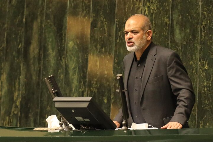 صحن علنی 25 مرداد