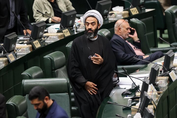 صحن علنی 25 مرداد