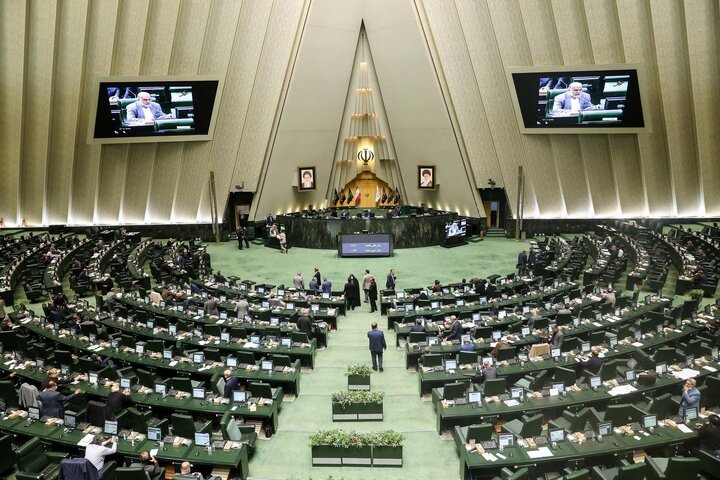 استانداردها و ضوابط اداره کیفی کودکستان ها و مدارس تهیه می شود