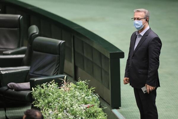 چرا رئیس سازمان برنامه و بودجه از رنج و محنت سیل زدگان لذت می برد؟