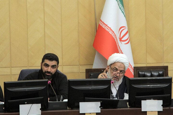 مجلس مطالبات موکب داران را پیگیری می کند/ مکاتبه کمیسیون فرهنگی با رئیس جمهور درباره برگزاری بهتر مراسم اربعین