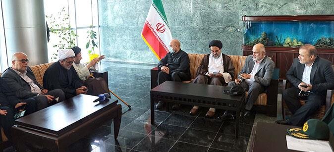 در این سفرها به دنبال حل مشکلات مردم هستیم