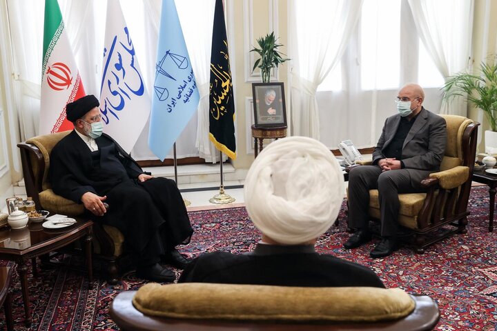 نشست سران قوا بع میزبانی رئیس مجلس