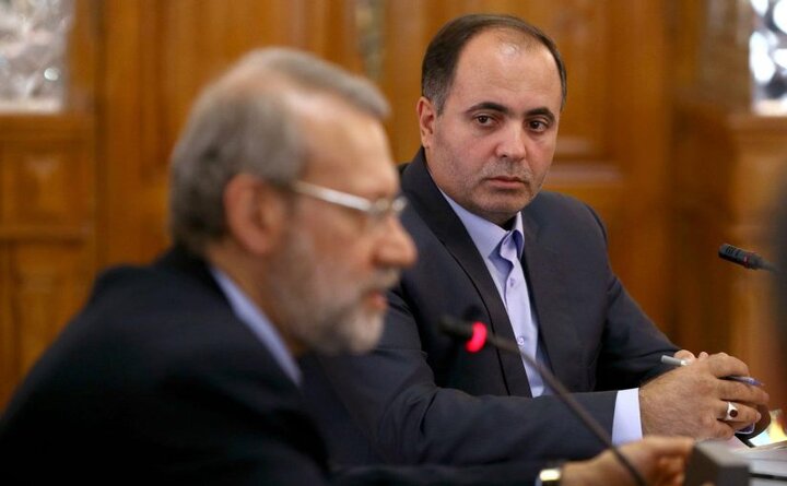 با صحبت‌های جهانگیری هم عقیده هستم/ درخصوص اینکه ثابت ماندن نرخ ارز پیشنهاد لاریجانی بوده، اطلاعی ندارم