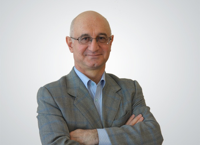 روبرت بگلریان