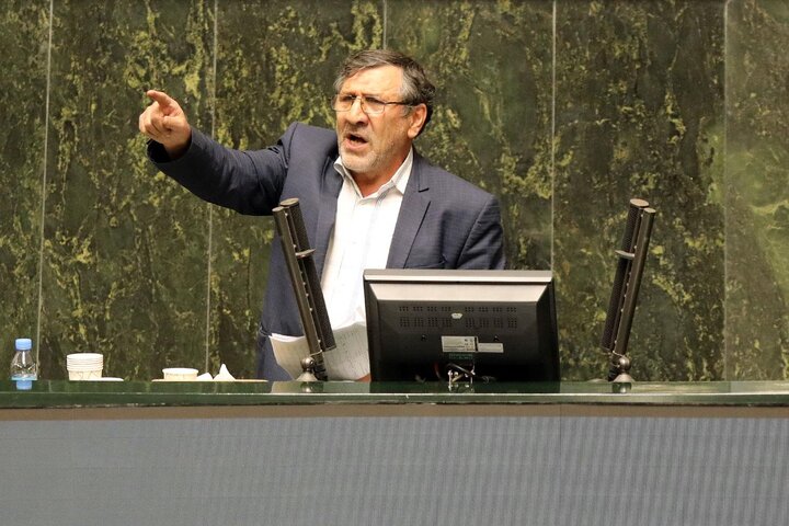  دشمن شماره یک بشریت و فلسطینی ها شیطان بزرگ است