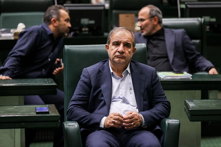 نیکزاد:جلسه‌ای در زمینه مشکلات حوزه گندم، برنج و چای برگزار می شود