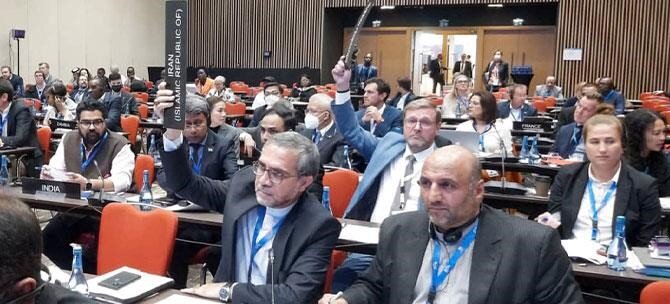 دبیرکل گروه پارلمانی ایران از اعمال غیرانسانی اقدامات قهری یکجانبه آمریکا علیه کشورمان انتقاد کرد