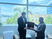 سطح روابط اقتصادی دو کشور اصلا راضی کننده نیست