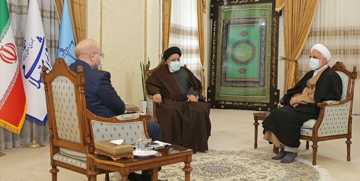 سران قوا درباره بررسی و تصویب بودجه ۱۴۰۲ در زمان کوتاه‌تری توافق کردند