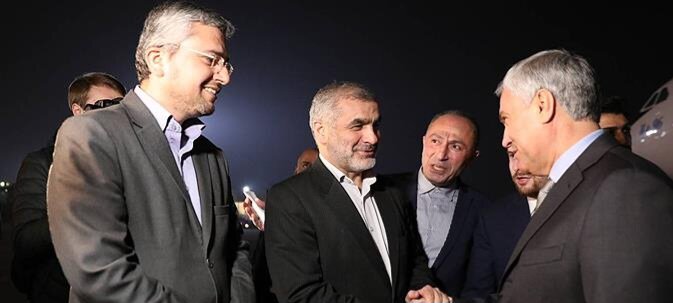 رئیس دومای روسیه و هیأت همراه دقایقی پیش وارد تهران شدند