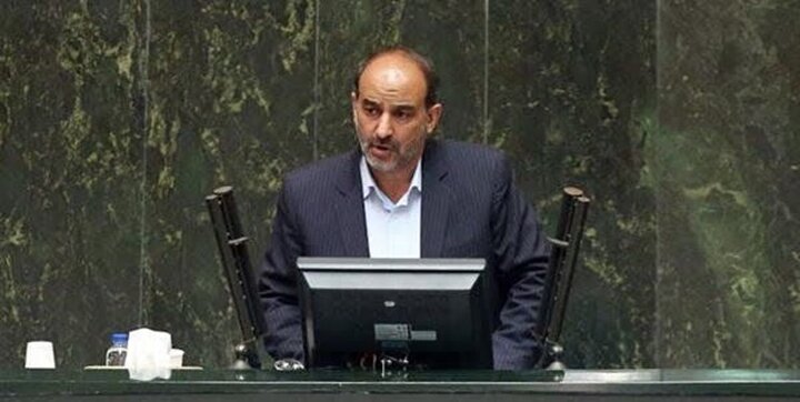  دولت برای تنظیم بازار شب عید حمایت از تولیدگان را در دستورکار قرار دهد